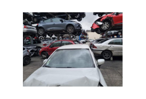 RENAULT CLIO 4 PHASE 2 1.5 DCI - 8V TURBO Photo n°4