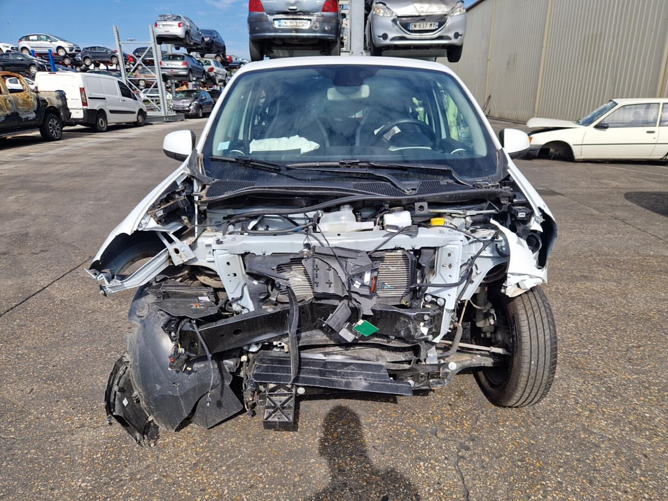 RENAULT TWINGO 3 PHASE 1 1.0i - 12V SCE 75