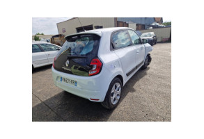 RENAULT TWINGO 3 PHASE 1 1.0i - 12V SCE 75 Photo n°7