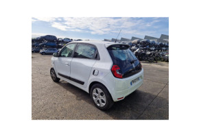 RENAULT TWINGO 3 PHASE 1 1.0i - 12V SCE 75 Photo n°9