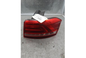 Feu arriere principal droit (feux) VOLKSWAGEN PASSAT 7 Photo n°1
