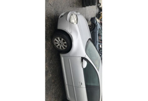 Calandre VOLKSWAGEN GOLF 5 Photo n°8