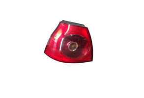 Feu arriere principal gauche (feux) VOLKSWAGEN GOLF 5 Photo n°4