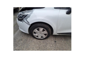 Vitre arriere gauche RENAULT CLIO 4 Photo n°13