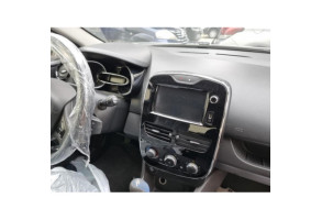 Vitre arriere gauche RENAULT CLIO 4 Photo n°18