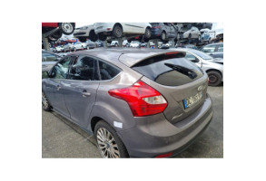 FORD FOCUS 3 PHASE 1 1.0i - 12V TURBO Photo n°11