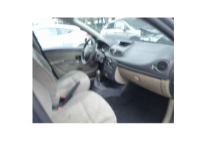 Feu arriere principal gauche (feux) RENAULT CLIO 3 Photo n°18