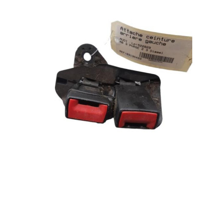 Attache ceinture arriere gauche AUDI A6 3