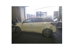 HYUNDAI I 20 3 1.2i - 16V Photo n°11