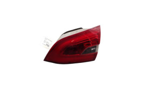 Feu arriere secondaire droit (feux) PEUGEOT 308 2 SW Photo n°2