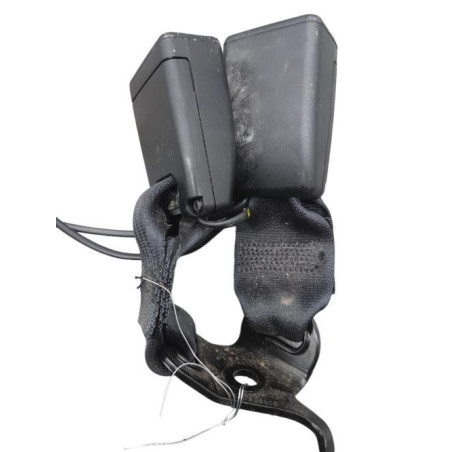 Attache ceinture arriere gauche DACIA DUSTER 2