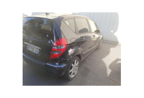 MERCEDES CLASSE A 169 PHASE 1 200 2.0 CDI - 16V TURBO Photo n°8