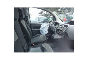 RENAULT KANGOO 2 PHASE 2 1.5 DCI - 8V TURBO Photo n°17