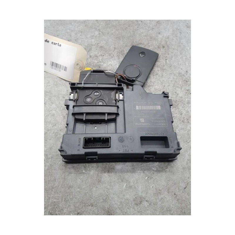 Lecteur de carte (neiman) RENAULT CLIO 4 Photo n°1