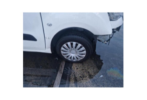 Pommeau de vitesses CITROEN BERLINGO 2 Photo n°15
