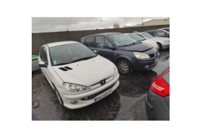 Retroviseur droit PEUGEOT 206 Photo n°9