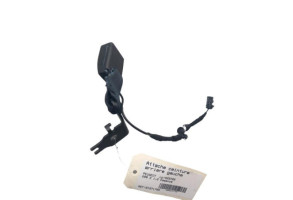 Attache ceinture arriere gauche PEUGEOT 208 2 Photo n°2