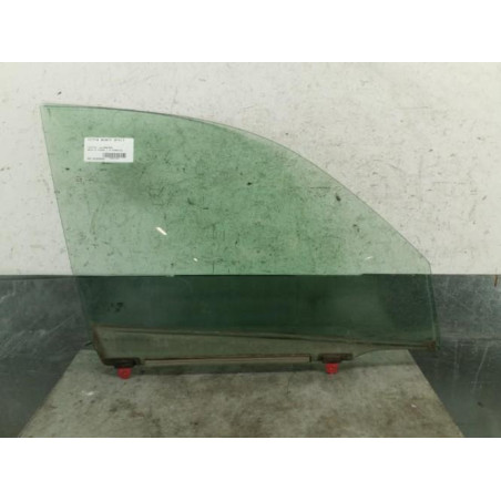 Vitre avant droit TOYOTA RAV4 2
