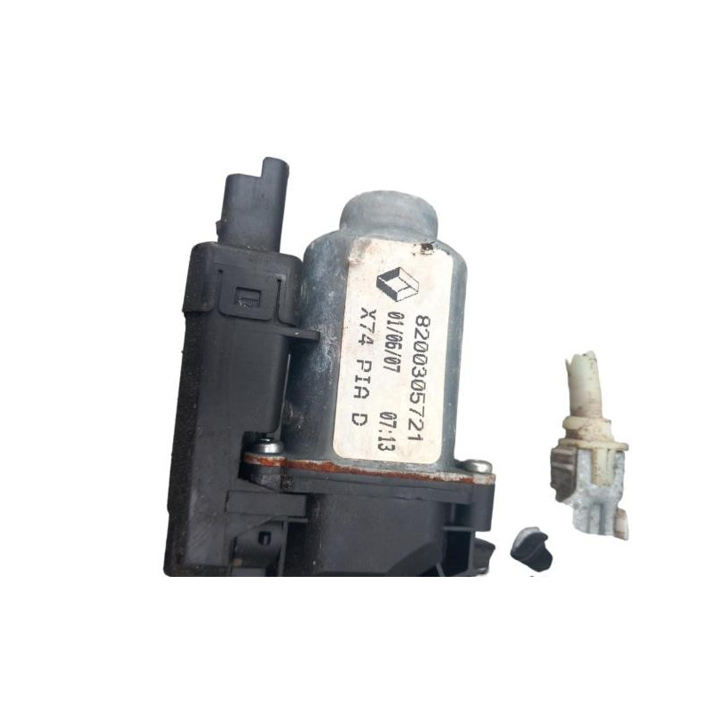Leve vitre electrique arriere droit RENAULT LAGUNA 2 Photo n°1