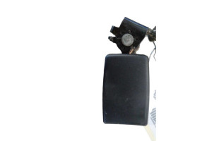 Attache ceinture arriere centrale FIAT GRANDE PUNTO Photo n°1