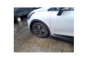 RENAULT CLIO 4 PHASE 1 1.5 DCI - 8V TURBO Photo n°12