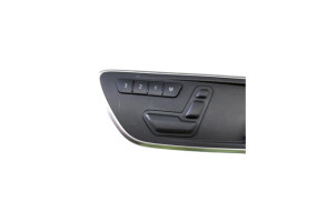 Poignee interieur avant droit MERCEDES CLASSE A 176 Photo n°2