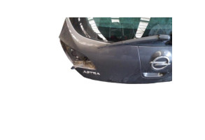 Malle/Hayon arriere OPEL ASTRA J Photo n°4