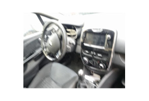 RENAULT CLIO 4 PHASE 1 1.5 DCI - 8V TURBO Photo n°15