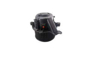 Ventilateur chauffage PEUGEOT 3008 1 Photo n°1