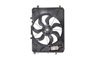 Moto ventilateur radiateur MERCEDES CLASSE A 176 Photo n°4