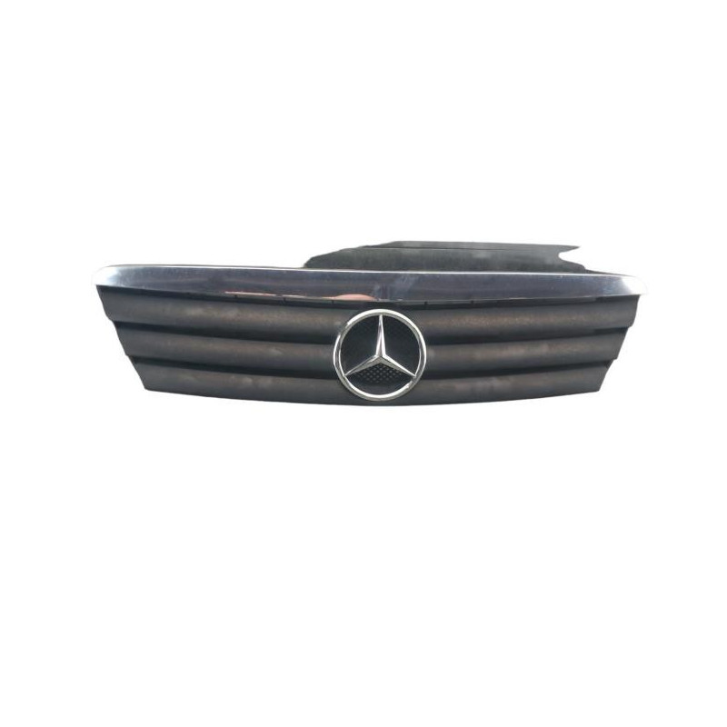 Calandre MERCEDES CLASSE A 168 Photo n°1