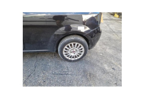 Compresseur clim FIAT PUNTO 3 Photo n°20
