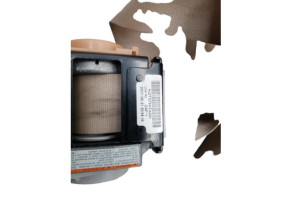 Ceinture avant droit HONDA CIVIC 8 Photo n°1 Ceinture avant droit HONDA CIVIC 8 Photo n°1