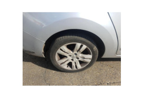 PEUGEOT 5008 1 PHASE 1 1.6 HDI - 16V TURBO Photo n°2