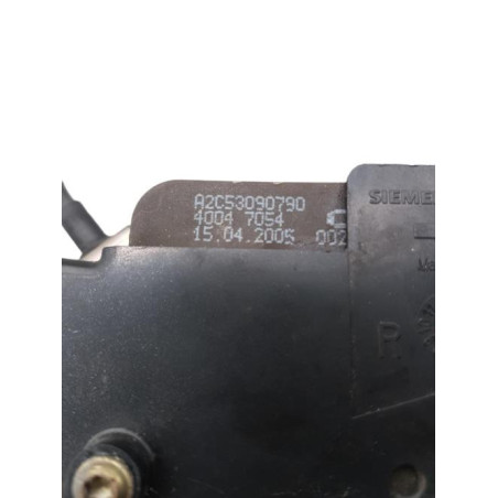 Serrure avant droit MERCEDES VIANO 639