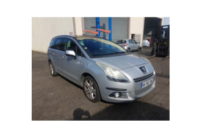 PEUGEOT 5008 1 PHASE 1 1.6 HDI - 16V TURBO Photo n°6