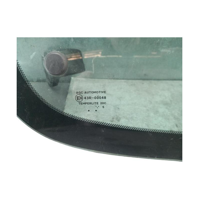 Vitre arriere droit CITROEN C1 2 Photo n°1