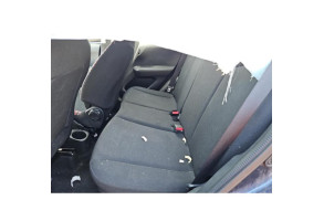 Vitre arriere droit CITROEN C1 2 Photo n°20