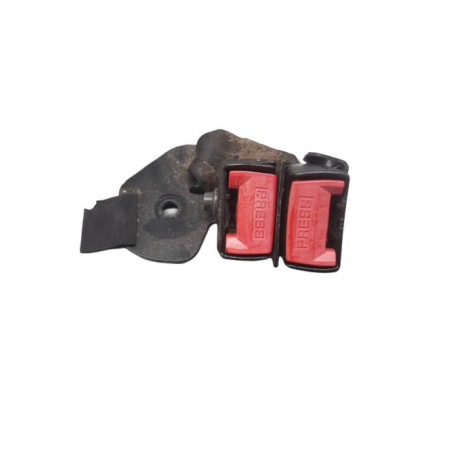 Attache ceinture arriere droit RENAULT CLIO 2
