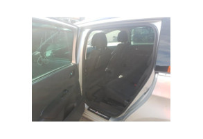 PEUGEOT 5008 1 PHASE 1 1.6 HDI - 16V TURBO Photo n°18