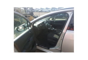 PEUGEOT 5008 1 PHASE 1 1.6 HDI - 16V TURBO Photo n°20
