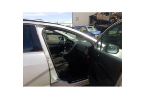 PEUGEOT 5008 1 PHASE 1 1.6 HDI - 16V TURBO Photo n°22
