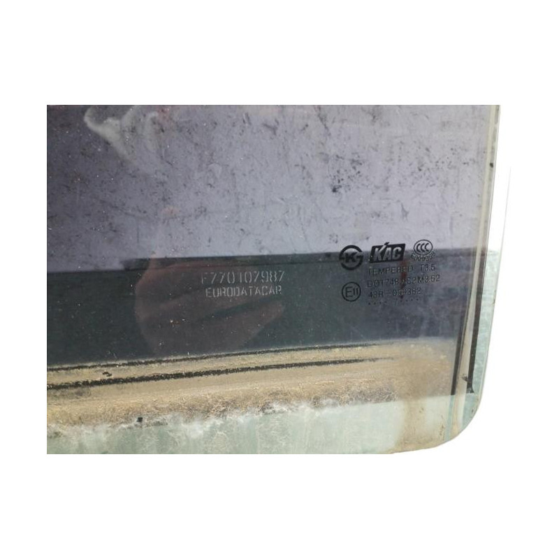 Vitre arriere gauche OPEL ANTARA Photo n°1