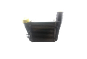 Echangeur air (Intercooler) AUDI A4 2 Photo n°1
