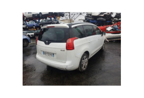 PEUGEOT 5008 1 PHASE 2 1.6 HDI - 8V TURBO Photo n°9