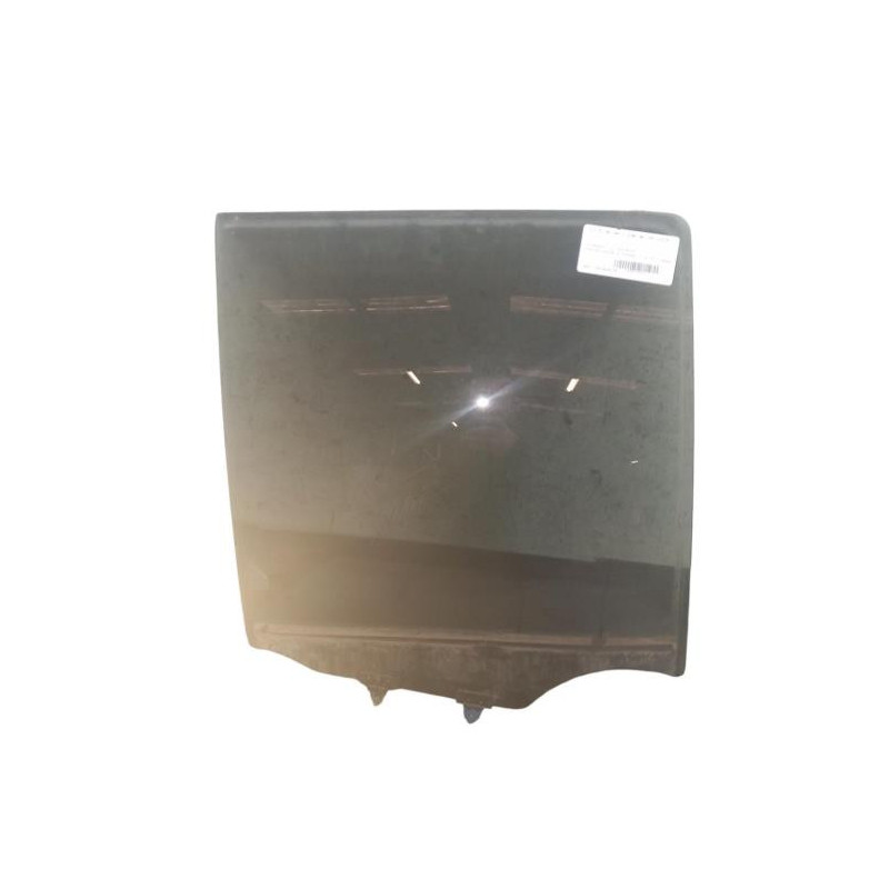 Vitre arriere droit NISSAN PATHFINDER 2 Photo n°1