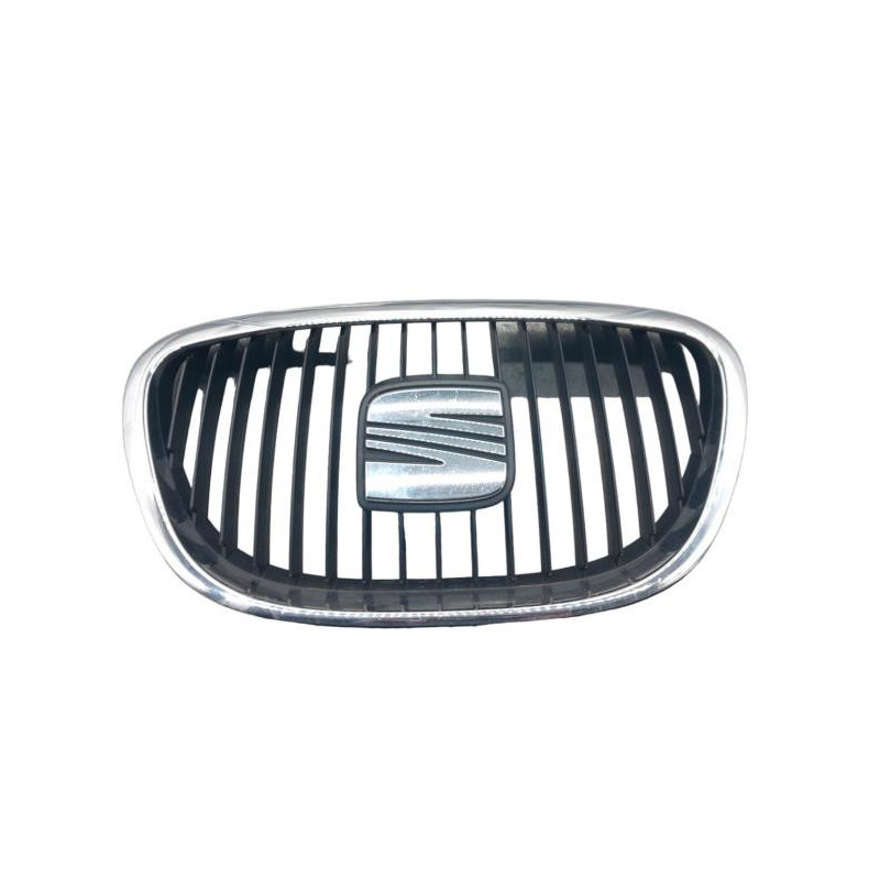 Calandre SEAT ALTEA Photo n°1