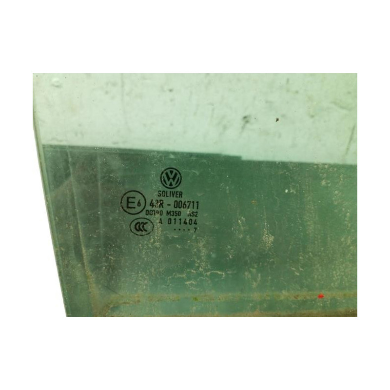 Vitre arriere droit VOLKSWAGEN PASSAT 5 Photo n°1