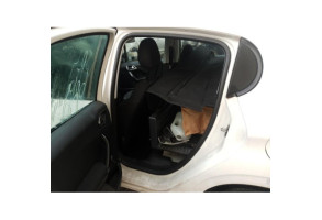 PEUGEOT 208 1 PHASE 2 1.6 BLUE HDI - 8V TURBO Photo n°15