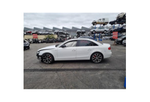 Vitre arriere gauche AUDI A4 3 Photo n°12